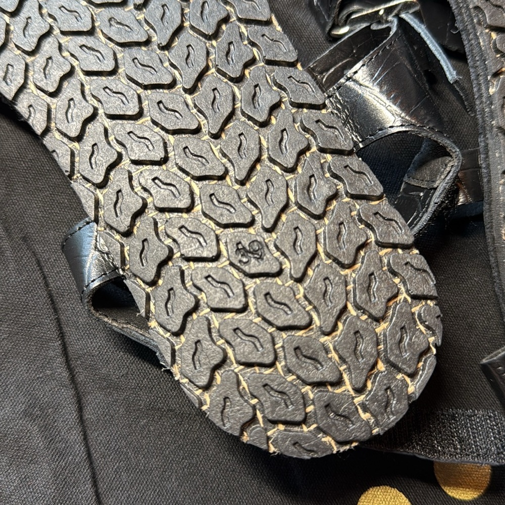 Dada brand united barefoot Senda sandals from Spain. Size 39 Brand new! - Picture 4 of 16
